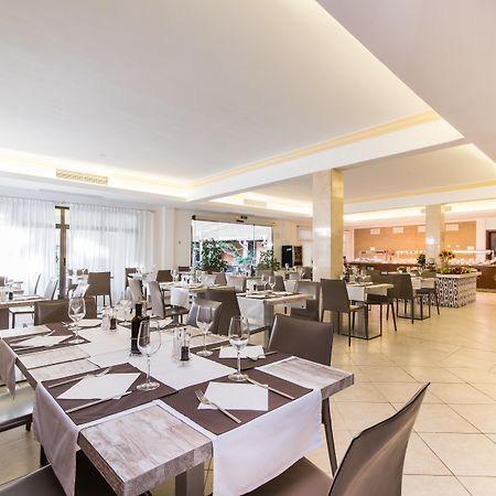 Hotel Baviera Cala Ratjada  Kültér fotó