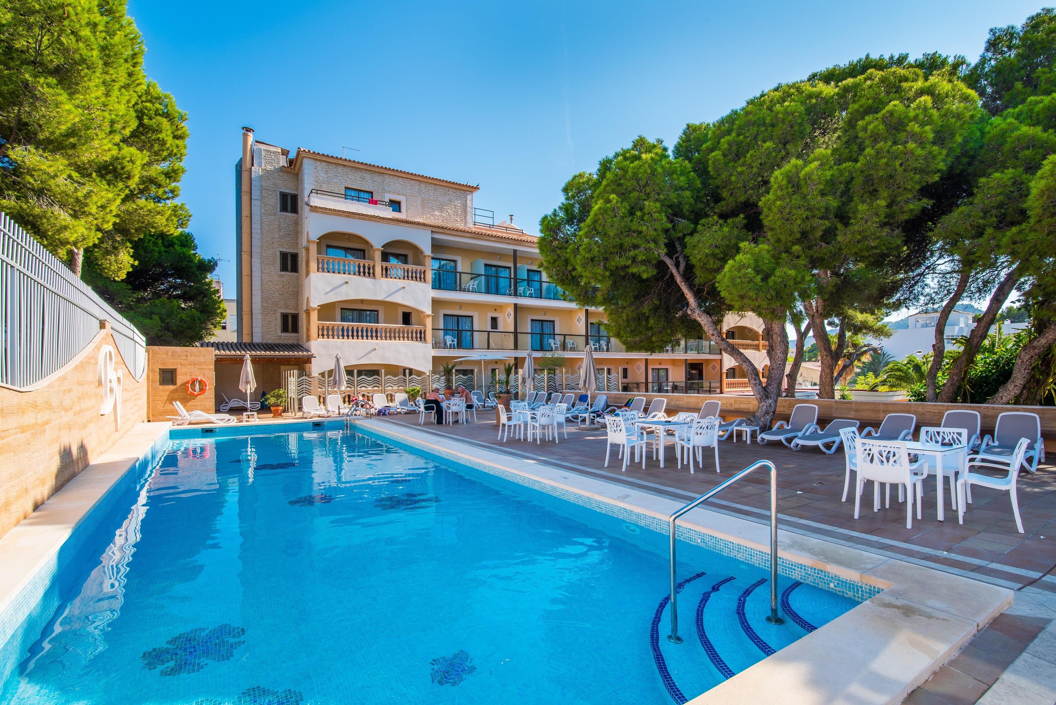 Hotel Baviera Cala Ratjada  Kültér fotó