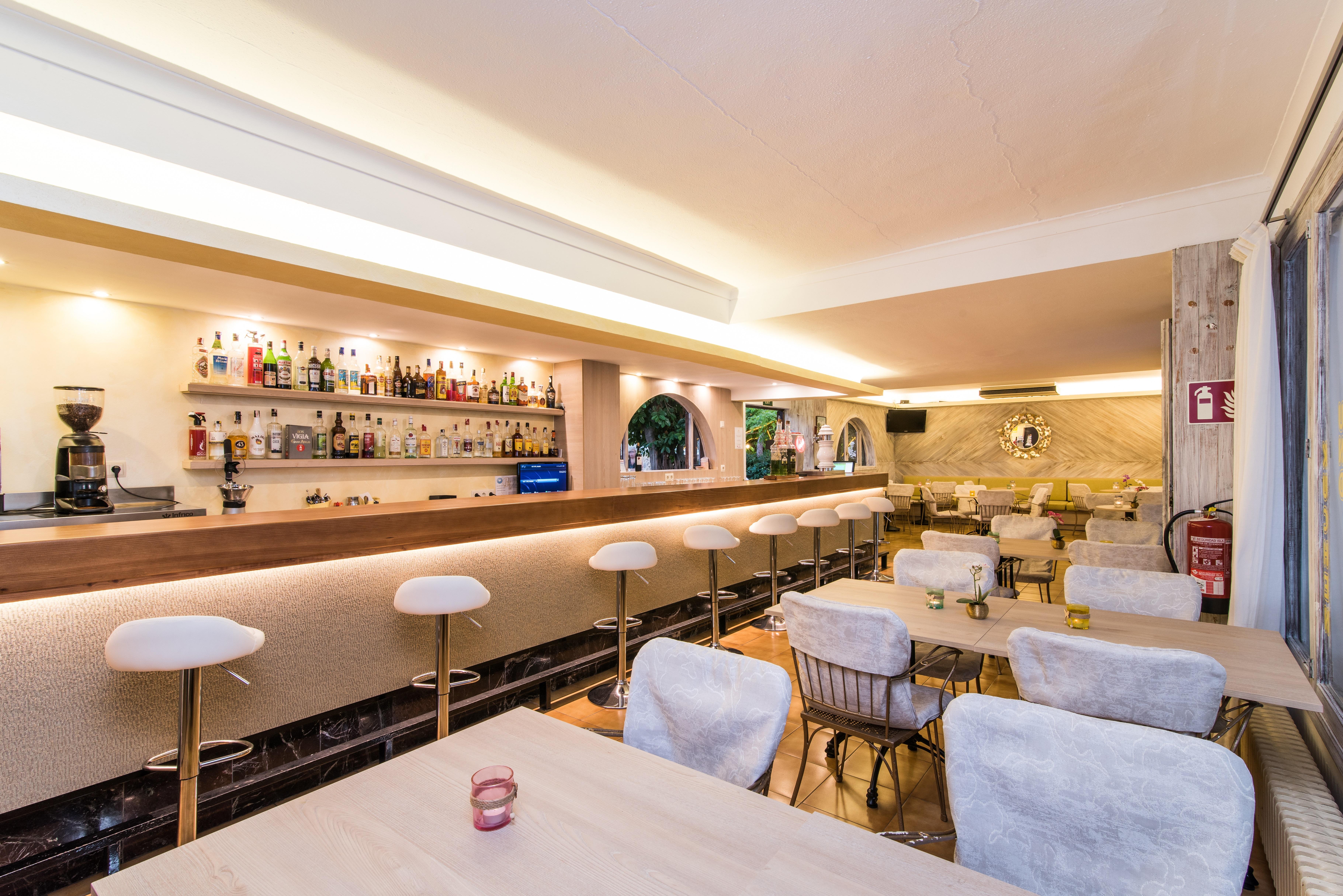 Hotel Baviera Cala Ratjada  Kültér fotó