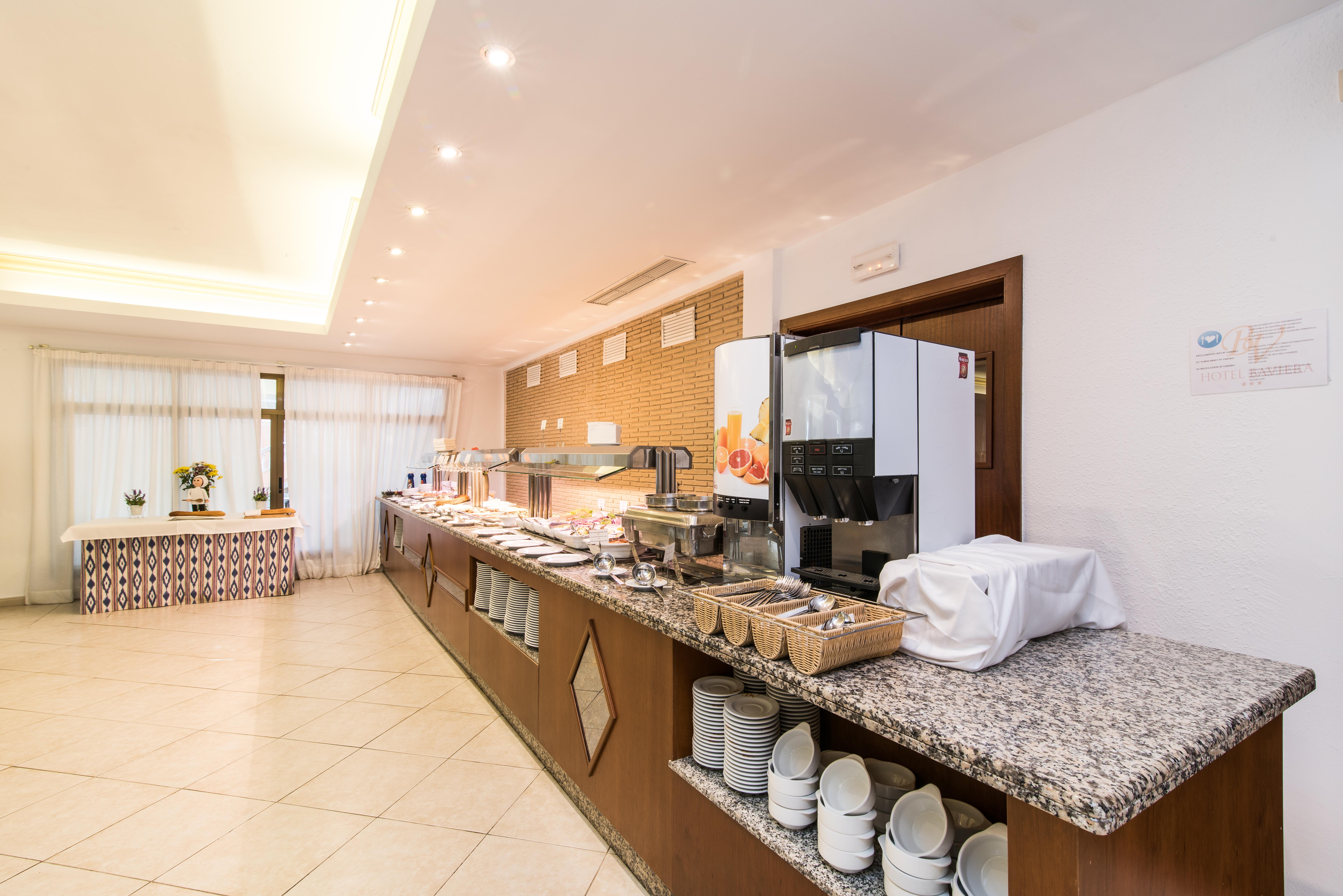 Hotel Baviera Cala Ratjada  Kültér fotó